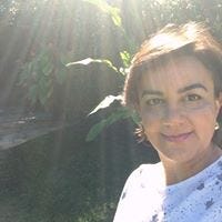 Ana Paula Oliveira Toledo