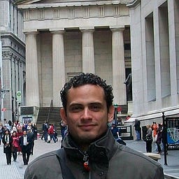 Nicolas lozada