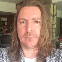 Daniel Syrett