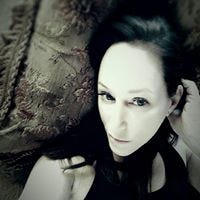 Suzanne Perry