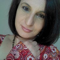 Valéria C M B Rodrigues
