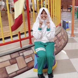 율리아 입니다