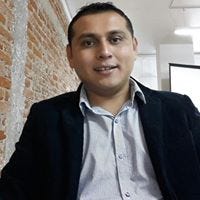 José Luis Cetina A
