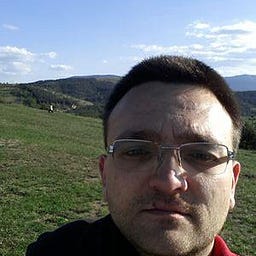 R. Marinković