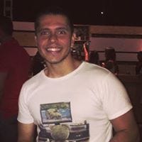 Carlos Eduardo Flora