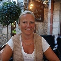 Ann Fransis