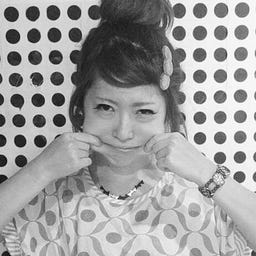 中井ユリ
