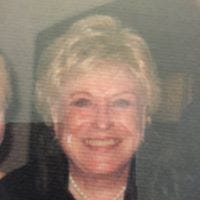 Charlotte Mennillo