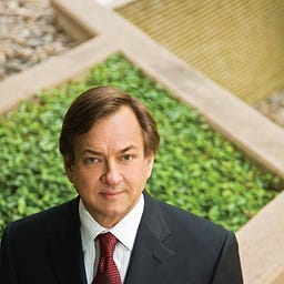 Dr Edward ML Peters