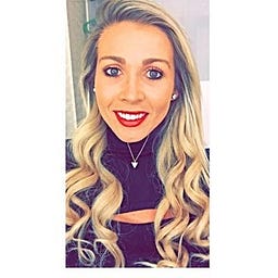Alli Thompson