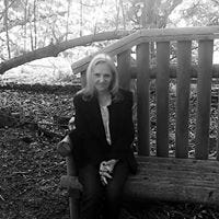 Fiona Robertson