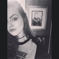 Taylor Lay