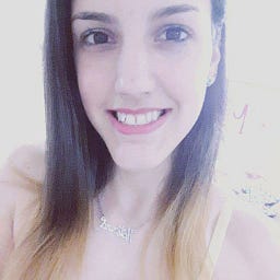 Ana ツ