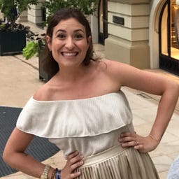 Ana Carolina B. F. Biz