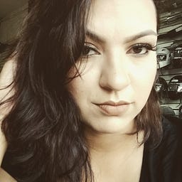 Eduarda Torresº