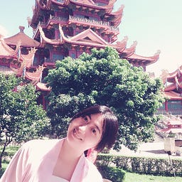 Huiqi Zhou
