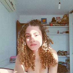 Paula Fontes