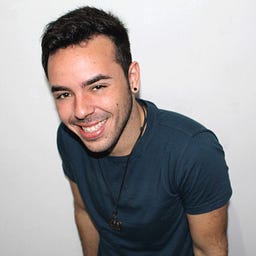 Gustavo César