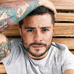 Daniel García-toro ®