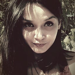 Thais Videira
