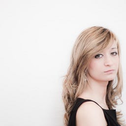 Vica Manos