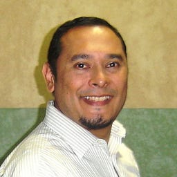 Bernardo López