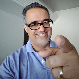 André L. D. Valle