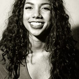 Nina G