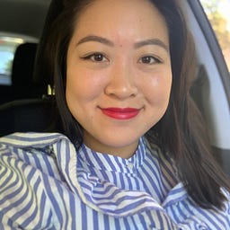 Kelly T. 唐慶