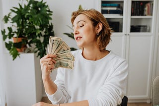 There’s Only One Way to Actually “Make Money While You Sleep”