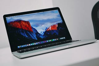 The Death of macOS: Why Apple's Once-Perfect OS Is Now a Mess