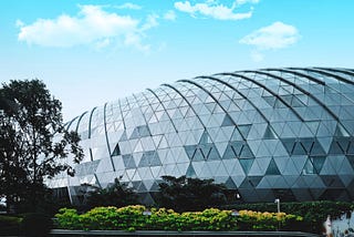 How to Become a Strong Software Architect