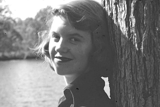 How Sylvia Plath’s “The Fig Tree” Changed My Perspective on Life