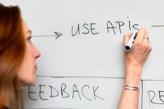 When Microservices Meet Unpredictable APIs