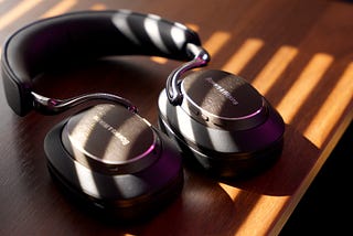 We’re Getting Into $800 Territory With Headphones. Can It Ever Be Worth It?