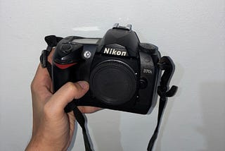 The Nikon D70s Is a 21-Year-Old Camera I Will Never Stop Using