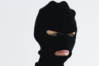 Here's How I'd Steal Your iPhone If I Were A Thief — [Step-by-Step]