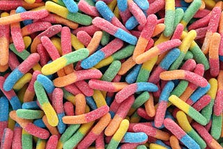 How Artificial Food Dyes Shaped What We Eat, and What We’re Learning Now About Their Safety