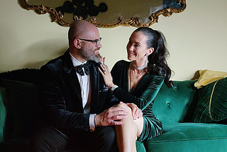 Men Who Build Healthy Relationships with Women Understand These 15 Things