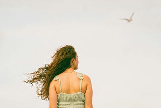 How Single Women Become Hyper-Independent — and Why That’s Not a Good Thing