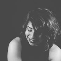 Brenda Lozano Medium