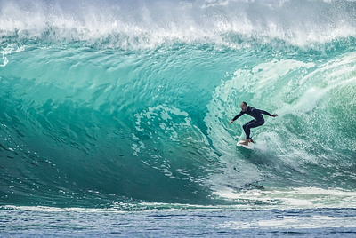 Thunderous Waves