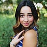 Mia Zoelle