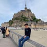 A Taiwanese studied in France and work in Asia