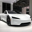 Elon Musk Claims Tesla Roadster Will Go 0-60 MPH in 1.1 Seconds