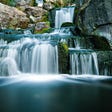 Picture of a waterfall to illustrate the waterfall software development model