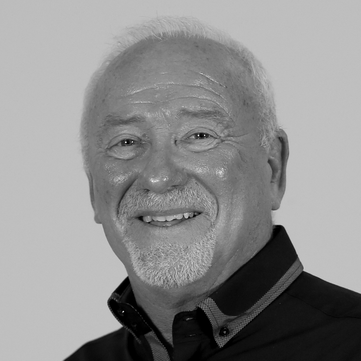 Larry Sutton Of Rnr Tire Express 5 Things I Wish Someone Told Me Before I Became A Founder By Authority Magazine Authority Magazine Medium