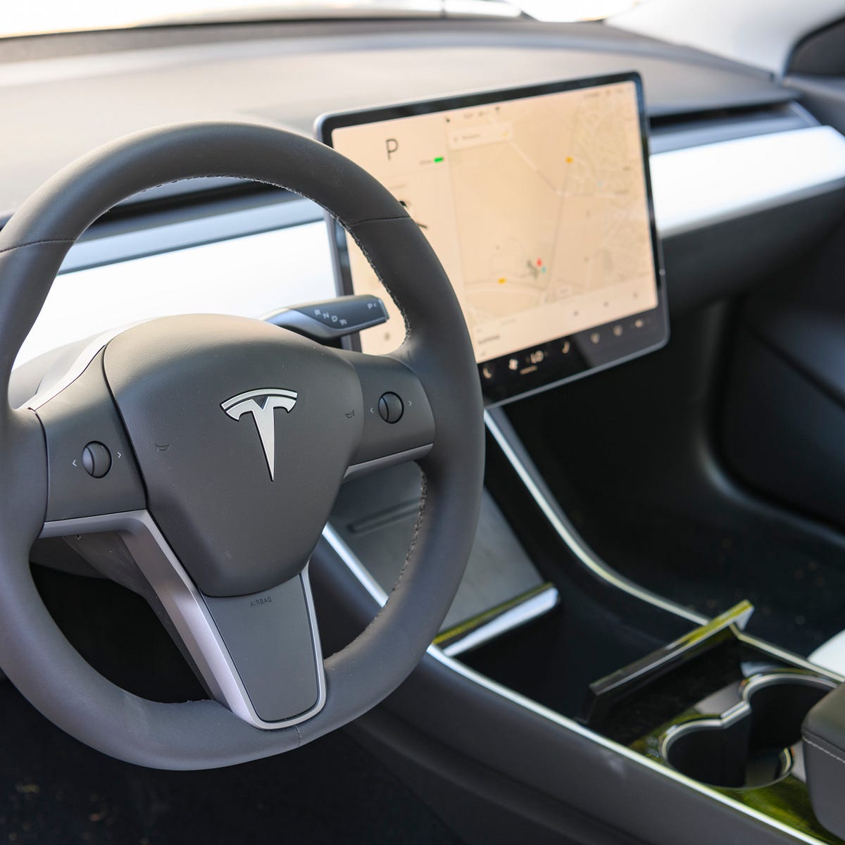 The Dueling Tech Inside Waymo S And Tesla S Driverless Cars Onezero