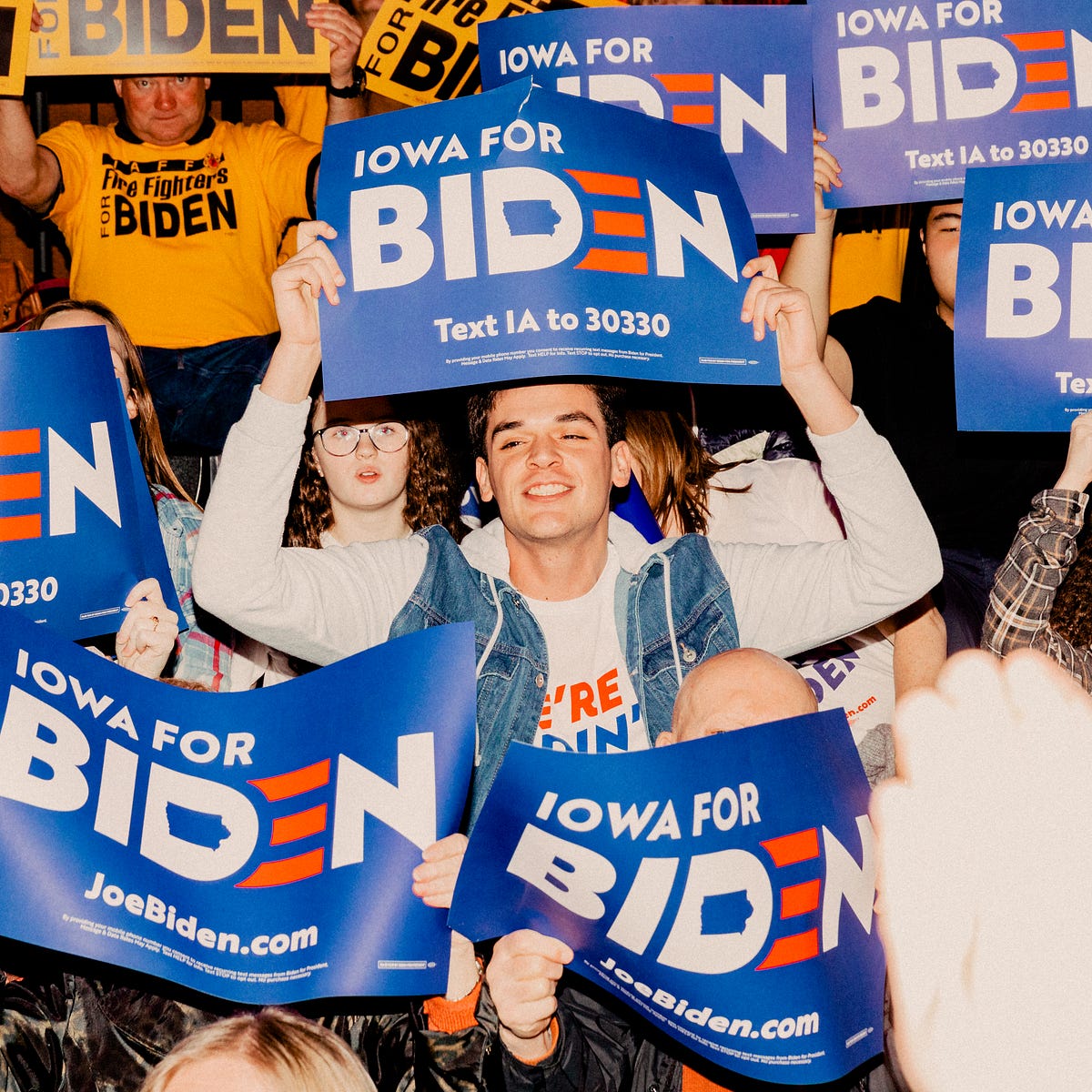 Meet The Young Joe Biden Stans On The Hunt In Iowa For The Elusive Gen By Andrea Gonzalez Ramirez Gen