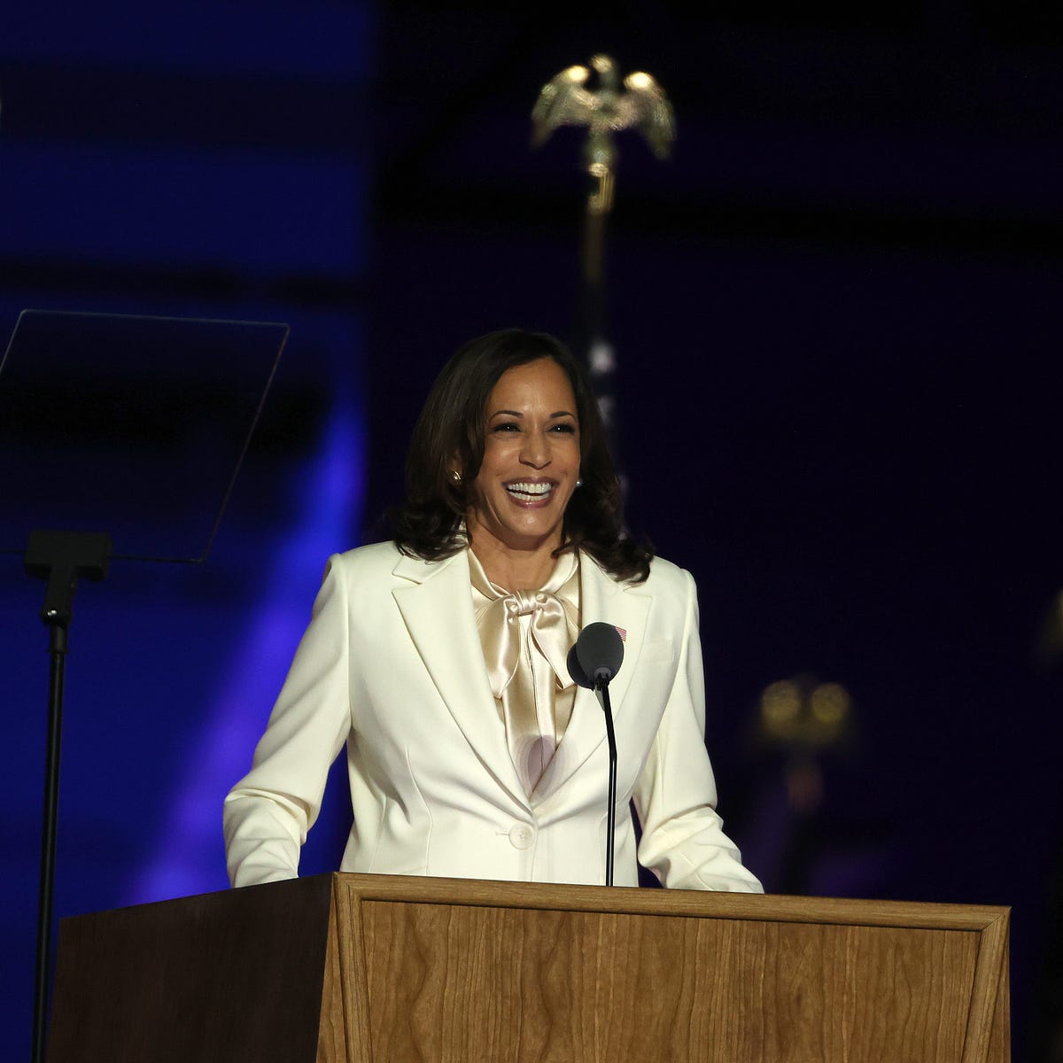 The Kamala Harris Ruby Bridges Meme Spotlights The 60th Anniversary Of New Orleans School Integration Zora